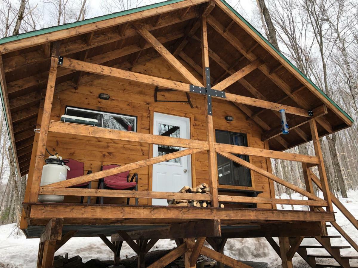 Villa Les cabines Nordik des piles à Saint-Jean-des Piles Extérieur photo