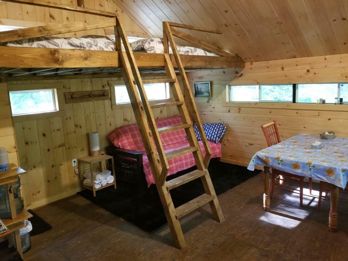 Villa Les cabines Nordik des piles à Saint-Jean-des Piles Extérieur photo