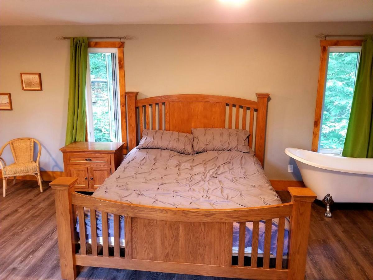 Villa Les cabines Nordik des piles à Saint-Jean-des Piles Extérieur photo